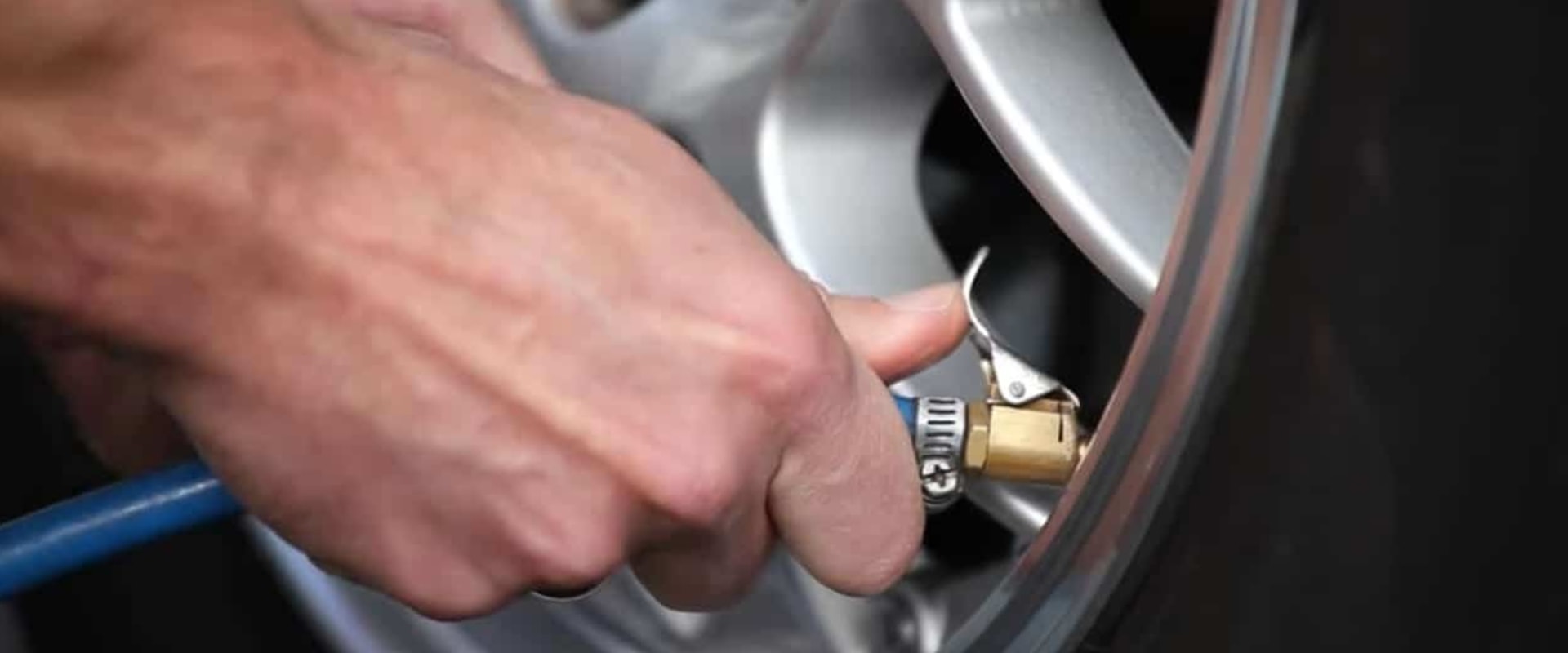 How to Check Tire Pressure Tutorials
