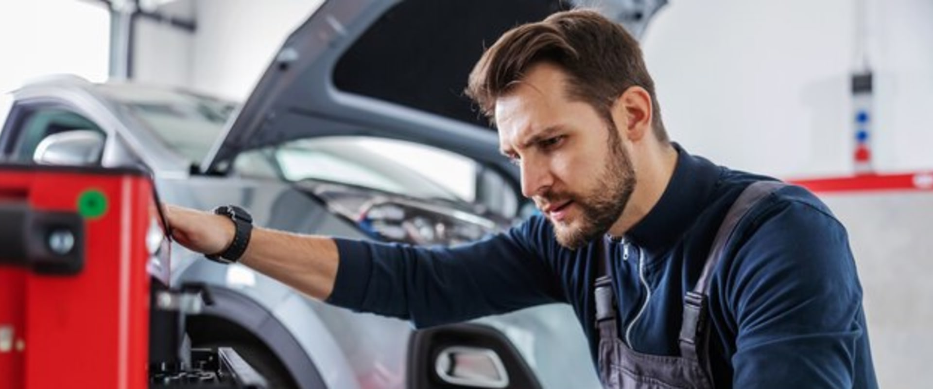 Choosing the Right Tools for Auto Repair